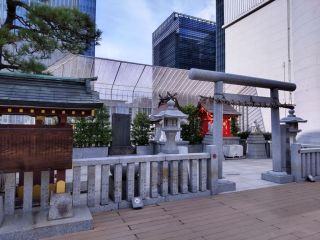 日本橋三越　屋上神社